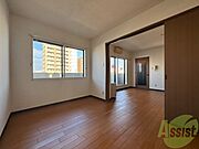明るいお部屋は気持ちよく過ごせそうですね。