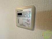 浴室乾燥機付きのお風呂です！快適に使えそうですね。