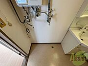 もちろん洗濯機置場は室内にあるので、いつでも洗濯できますよ～