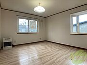 広くてキレイなお部屋が広がっていて、充実した生活が送れそう。