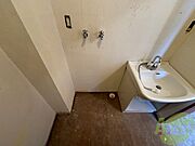 もちろん洗濯機置場は室内にあるので、いつでも洗濯できますよ～