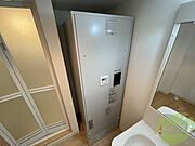 給湯器は簡単操作で温度調整ができますよ。