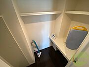 ウォークインクローゼットでお部屋がすっきり片付きますよ！