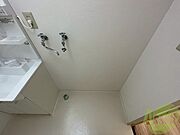 もちろん洗濯機置場は室内にあるので、いつでも洗濯できますよ～