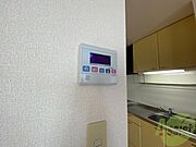 給湯器は簡単操作で温度調整ができますよ。