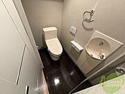 トイレです。ウォシュレット付を探している方、おすすめです！
