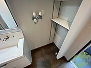 洗濯機はこちらの脱衣所に置くことができます！