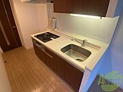 キッチンはスペースも広々していて使いやすそうですよ！