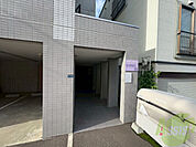 前面道路、建物周り等