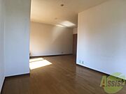 日当たりが良くて心地よく過ごせそうなお部屋です。
