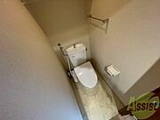 トイレです。ウォシュレット付を探している方、おすすめです。