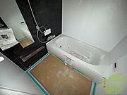 お風呂になります。一日の疲れを癒してくださいね。