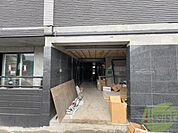 前面道路、建物周り等