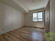 寝室です。部屋をどう使うかはあなた次第です！