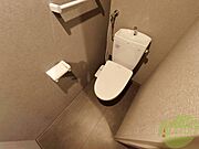 トイレです。ウォシュレット付を探している方、おすすめです！