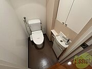 トイレです。ウォシュレット付を探している方、おすすめです。