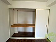 寝室の収納です。部屋がすっきり片付きます。