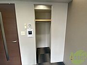 収納もバッチリあるのでお部屋が片付きますよ！
