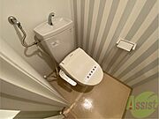 ウォシュレット機能がついたトイレ。安心して使用できますね。