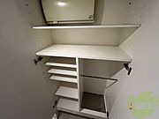 収納もバッチリあるのでお部屋が片付きますよ！