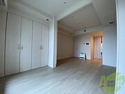日当たりが良くて心地よく過ごせそうなお部屋です。