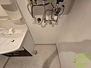 もちろん洗濯機置場は室内にあるので、いつでも洗濯できますよ～