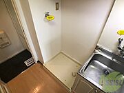 洗濯機はこちらの専用スペースに置けます！