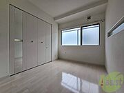 洋室の家具の配置を考えてみるのも楽しいですよ。