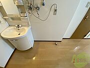 もちろん洗濯機置場は室内にあるので、いつでも洗濯できますよ～