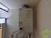 給湯器です。操作しやすいパネルになってます。
