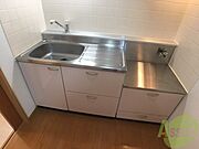 キッチンは調理スペースもあり料理がはかどりそうです。