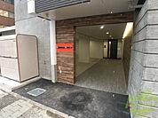 前面道路、建物周り等