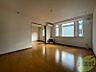 リビング/ダイニング：広くてキレイなお部屋が広がっていて、充実した生活が送れそう。