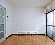綺麗なお部屋です。