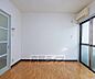 室内：綺麗なお部屋です。