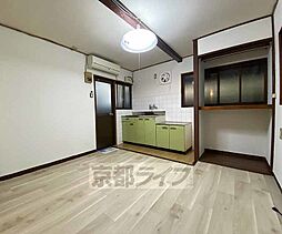 トワン 1階ワンルームのリビング/ダイニング