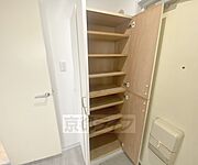 靴収納付きの玄関