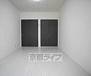 きれいで落ち着きのあるお部屋です。
