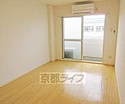 暖かい雰囲気のお部屋です・