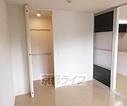 リビング横の洋室です。