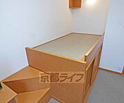 収納スペースがあるベットフレームです。