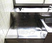 お好みのコンロが置けます