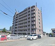 遠くからでも存在感を感じます