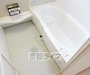 一坪タイプのゆったりとしたお風呂です