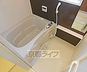 シンプルな浴室です。