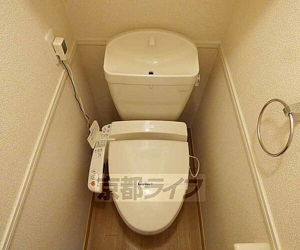 画像6:ウォシュレット付のトイレです。