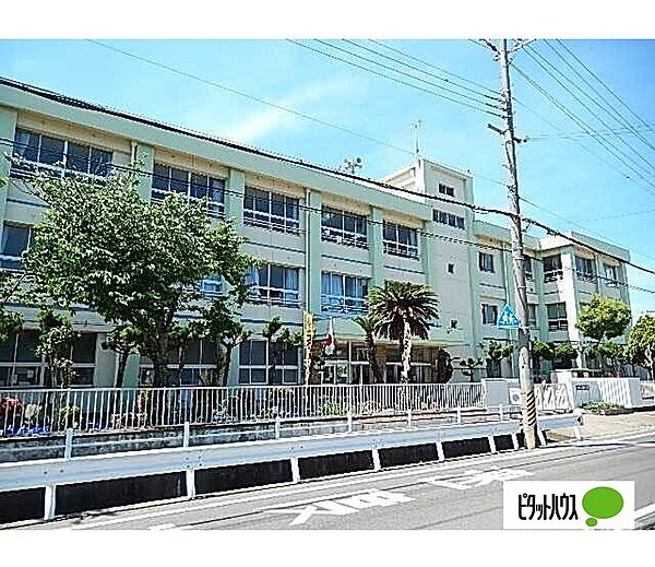 画像26:小学校「和歌山市立福島小学校まで481m」