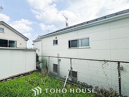 開放的で気持ちの良い眺望と青い空を満喫できます。