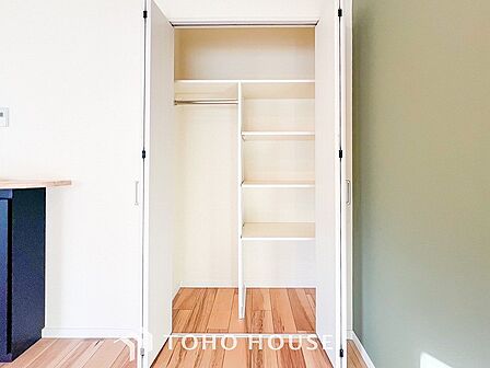 空間を余すところなく有効利用した収納は生活空間をより上質なものにしてくれるでしょう。