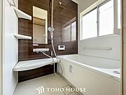 快適な使い心地とゆとりある空間が1日の疲れを解きほぐすバスルーム。